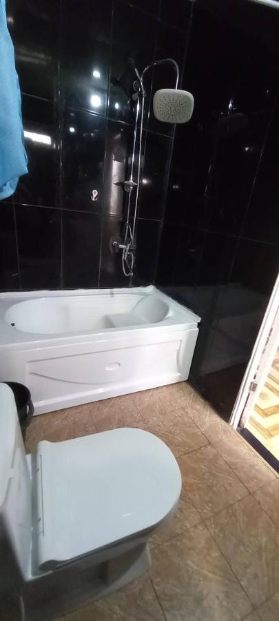 Apartment Zurabi Batumi Luaran gambar